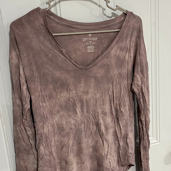 American Eagle Soft & Sexy Long Sleeve - Picture 2 of 5